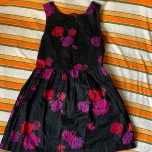 Gap girls black floral dress in size medium 8